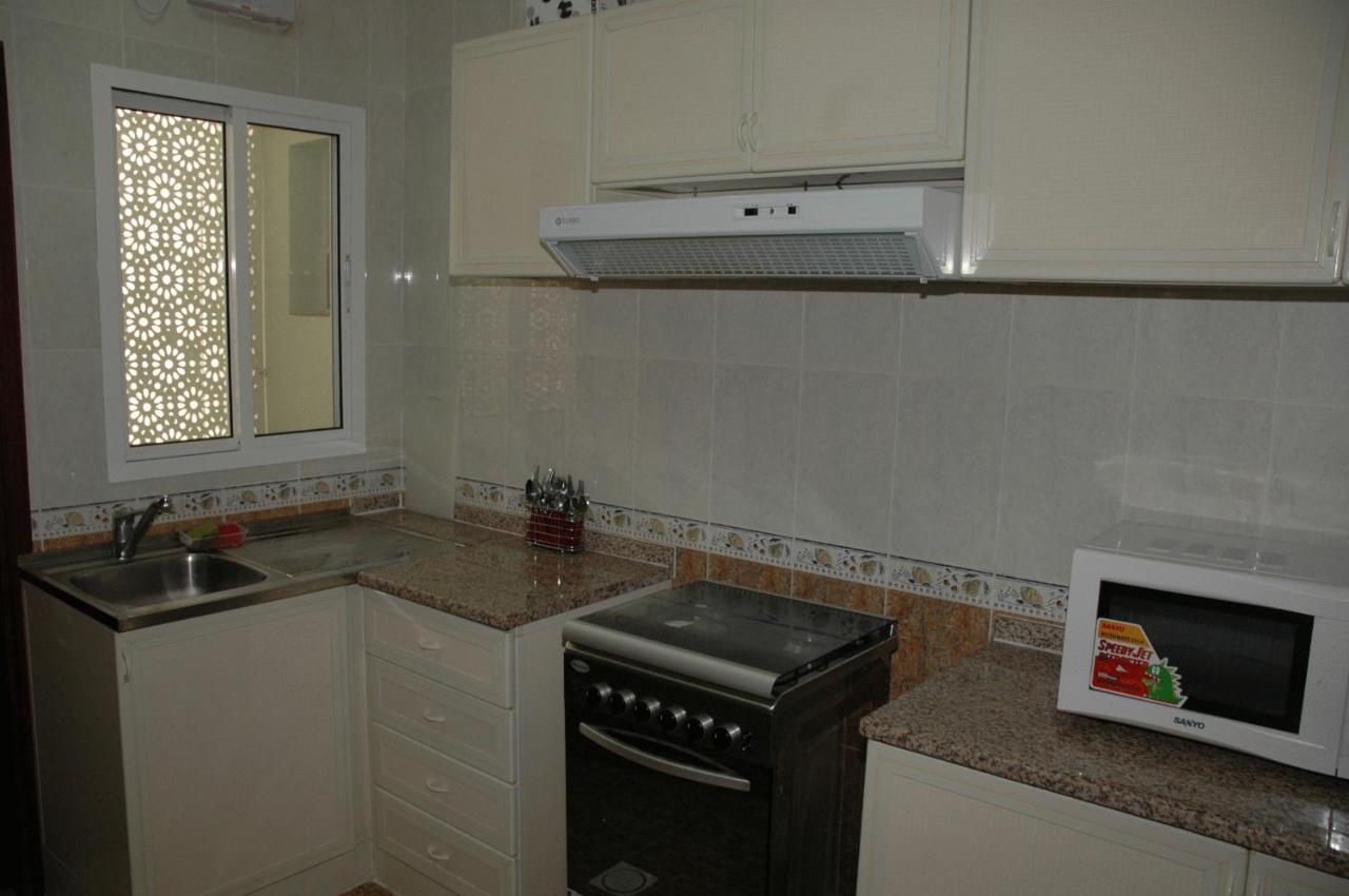 Sahara Hotel Apartments Maszkat Szoba fotó