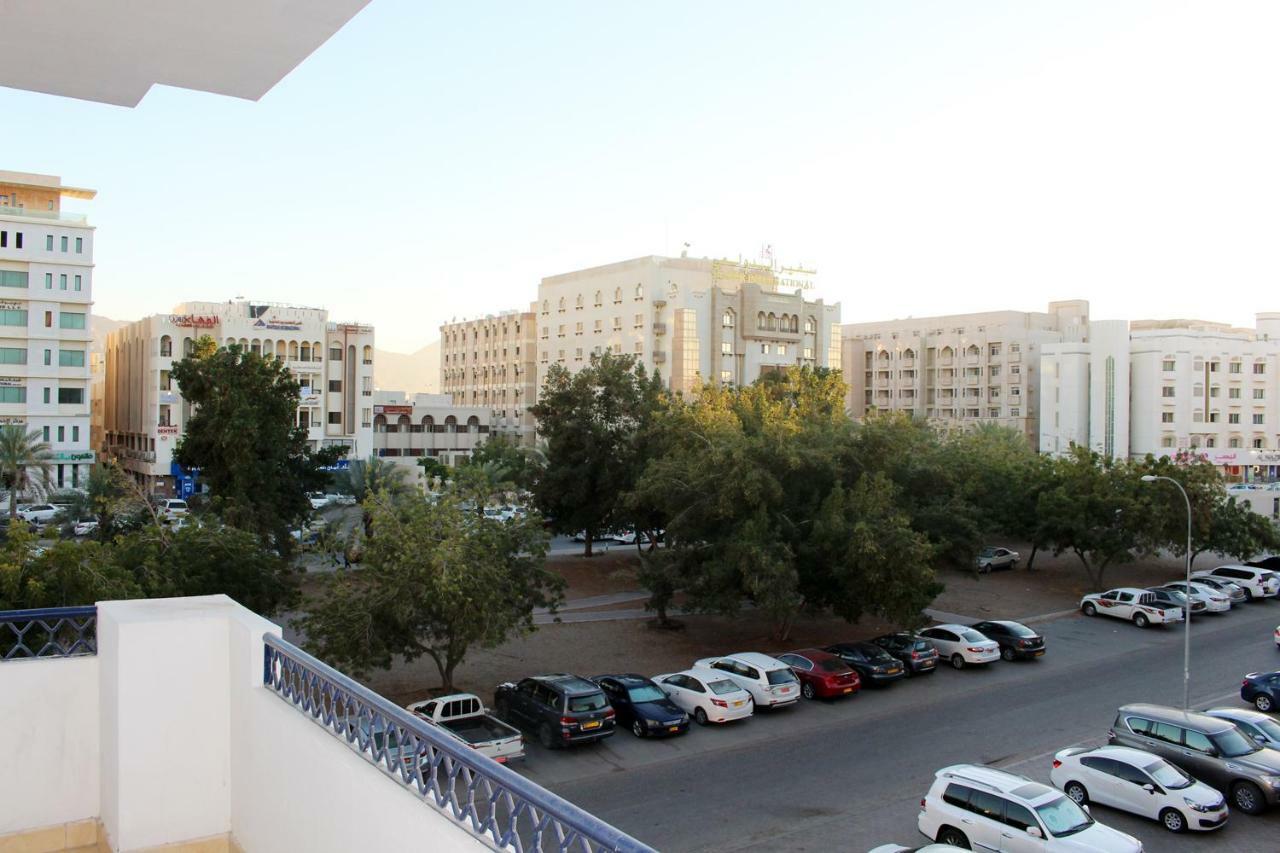 Sahara Hotel Apartments Maszkat Kültér fotó